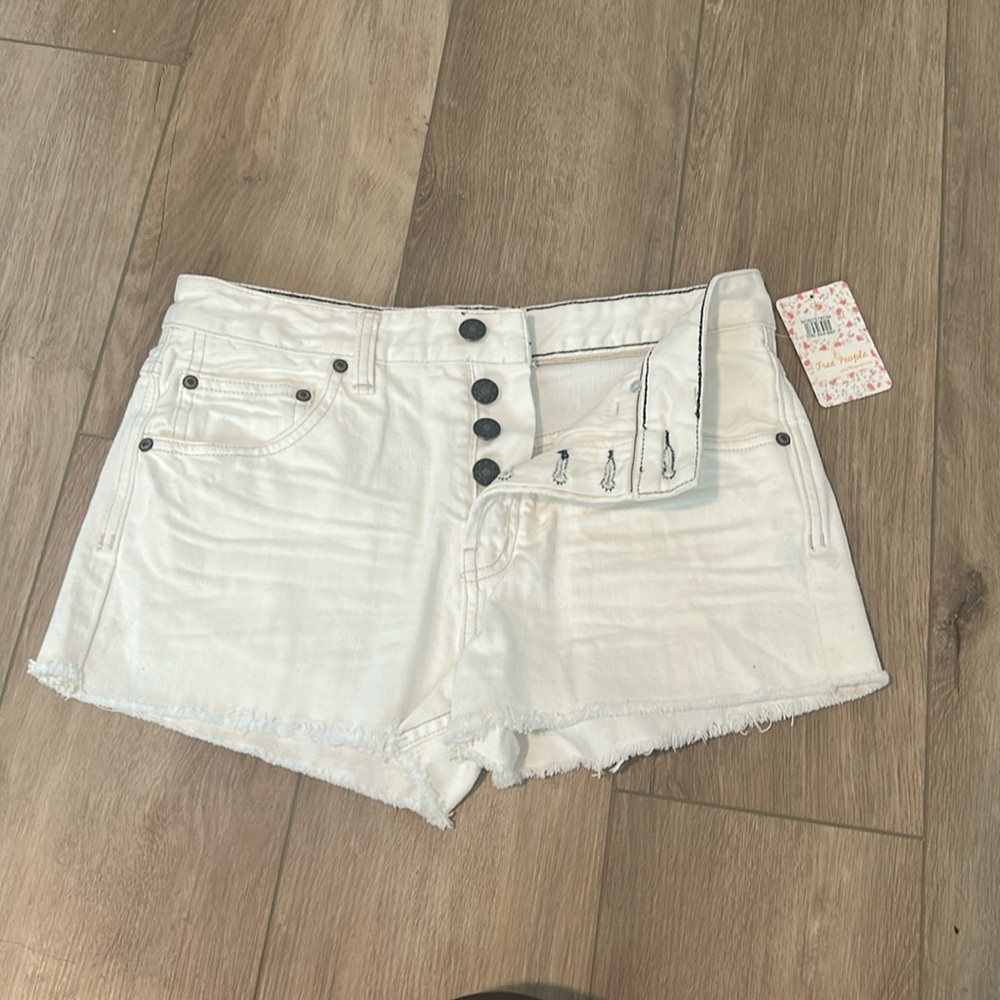 NWT Free People white denim shorts, frayed edge